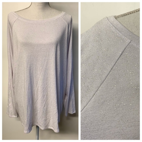 Jennifer Lopez Tops - NWT Jennifer Lopez White Glitter Cut Out Arm Top